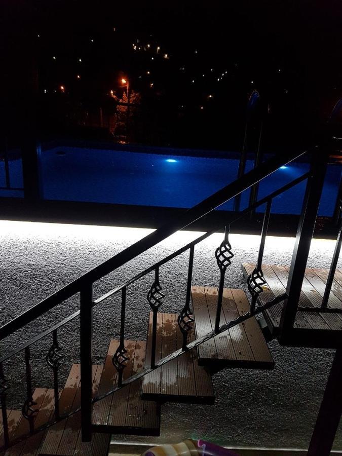 Sunshine Apartment With Private Pool And Parking コトル エクステリア 写真