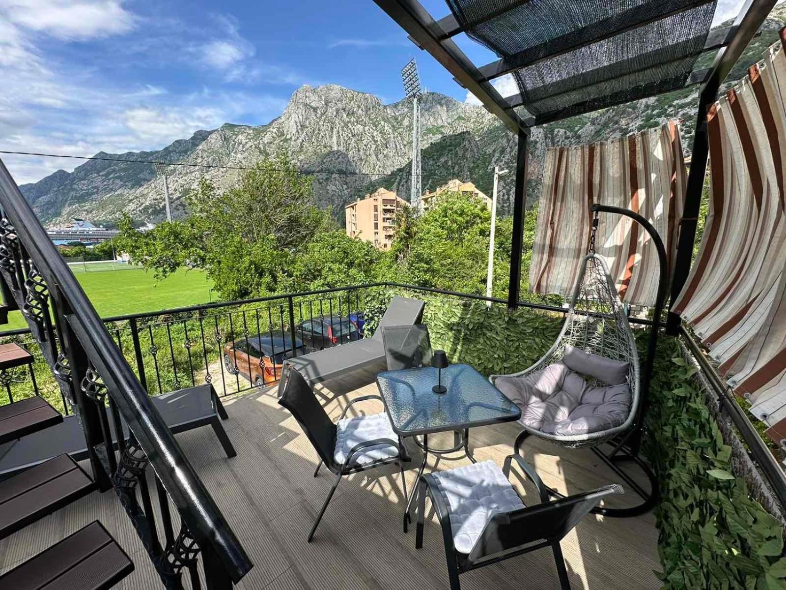Sunshine Apartment With Private Pool And Parking コトル エクステリア 写真